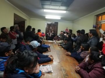 Se reúnen para analizar medidas.