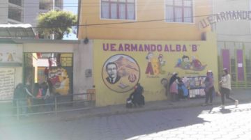 Las unidades educativas en calles que están bloqueadas.
