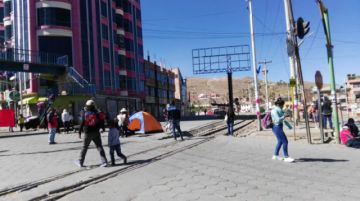 Los bloqueos anularon el tráfico en el centro citadino.