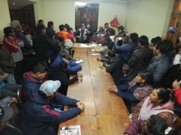 Se reúnen para analizar medidas.