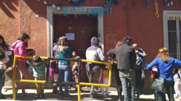 Las unidades educativas en calles que están bloqueadas.