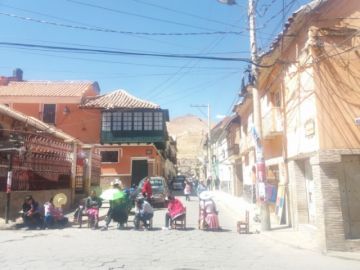 Los bloqueos anularon el tráfico en el centro citadino.