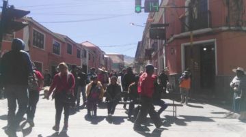 Así están los bloqueos en las calles de Potosí.