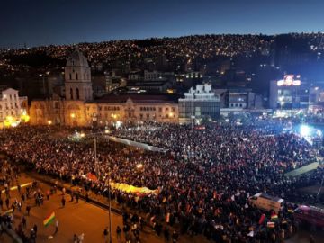 Existió gran participación. Se determinó que el 20 de octubre se emita el voto por candidatos de la oposición.