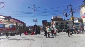 Así están los bloqueos en las calles de Potosí.