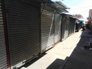Así están las calles y mercados.