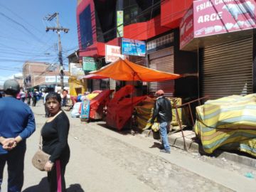 Así están las calles y mercados.