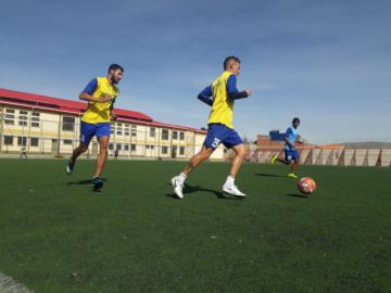 Real entrena en un día despejado.