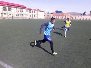 Real entrena en un día despejado.