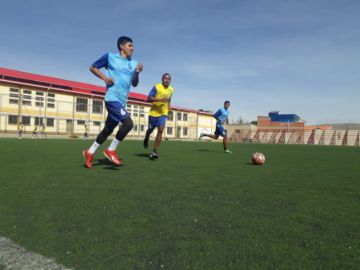 Real entrena en un día despejado.