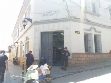 En el centro de la ciudad están gran parte de las entidades bancarias.
