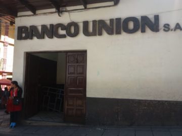 En el centro de la ciudad están gran parte de las entidades bancarias.