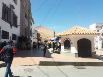 En el centro de la ciudad están gran parte de las entidades bancarias.