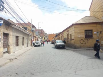 Bloqueos en las zonas baja y central.