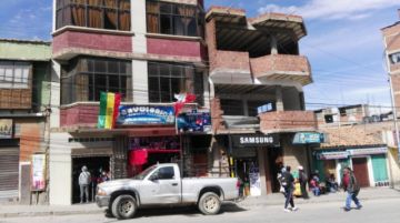 Bloqueos en las zonas baja y central.