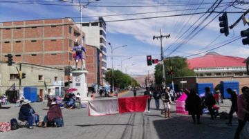 Bloqueos en las zonas baja y central.