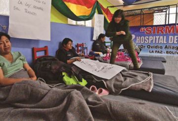 Hace un mes los profesionales de salud incluyeron en sus medidas la huelga de hambre.