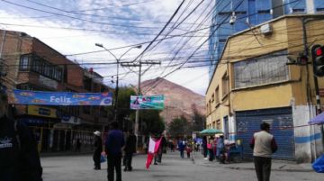 Calle Bolívar esquina Oruro.