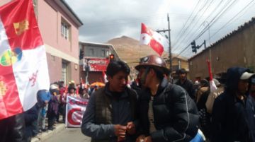 Esperan el inicio de la marcha.