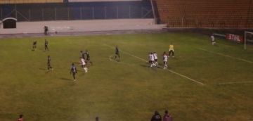 Nacional anota el primer gol a los 11 minutos.