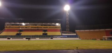 Granizo y lluvia anteceden al partido.