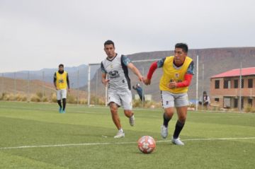 Los jugadores lilas durante un entrenamiento