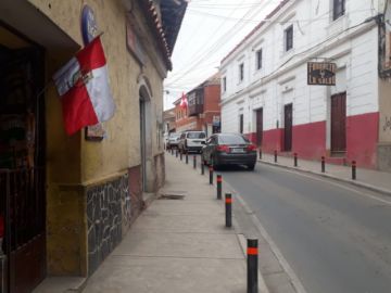Colocan banderas potosinas.