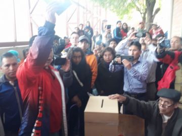 Emitió su voto