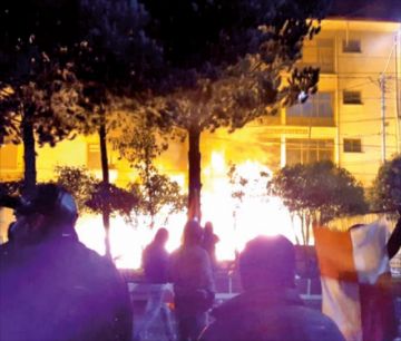 Los uniformados utilizaron gases para dispersar a los movilizados.
