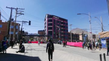 La circulación de motorizados fue mermando con el paso de las horas.