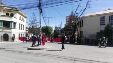 La circulación de motorizados fue mermando con el paso de las horas.