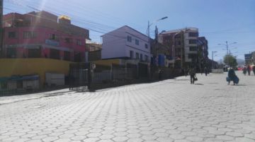 Panorama de las calles por la mañana