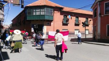 Panorama de las calles por la mañana