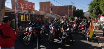 Los motoqueros en la Murillo.