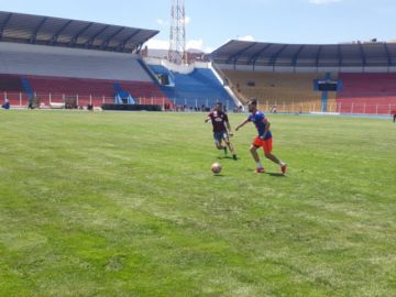 Jugaron un partido amistoso.