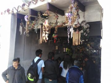 Las familias acuden desde temprano este domingo.
