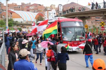 Se embarcaron hacia La Paz. EL POTOSÍ