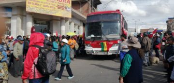 Se embarcaron hacia La Paz. EL POTOSÍ