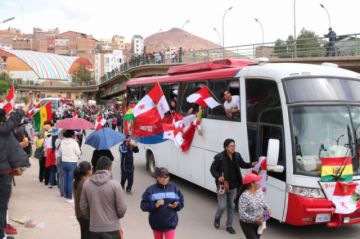 Se embarcaron hacia La Paz. EL POTOSÍ