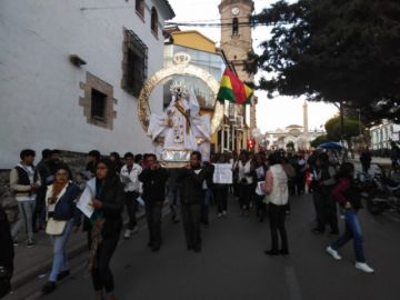 Los católicos de Potosí piden paz