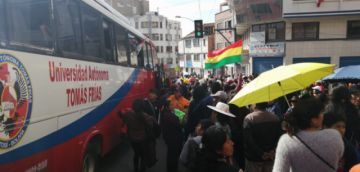 Se embarcaron hacia La Paz. EL POTOSÍ