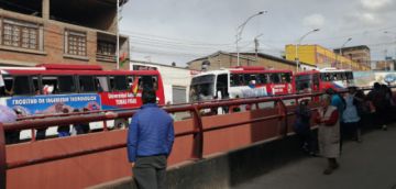 Se embarcaron hacia La Paz. EL POTOSÍ
