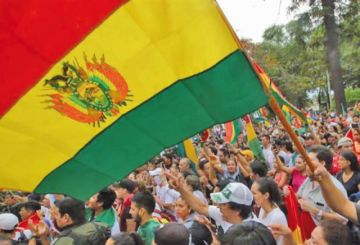 Santa Cruz festejó con mucha alegría.
