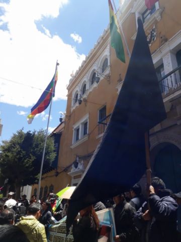 La llegada de pobladores en imágenes. EL POTOSÍ