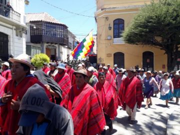 La llegada de pobladores en imágenes. EL POTOSÍ