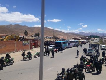 La llegada de pobladores en imágenes. EL POTOSÍ