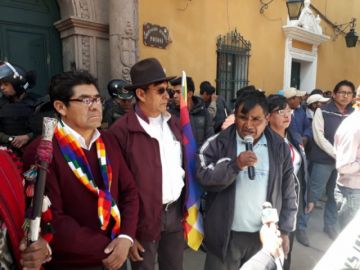 La llegada de pobladores en imágenes. EL POTOSÍ