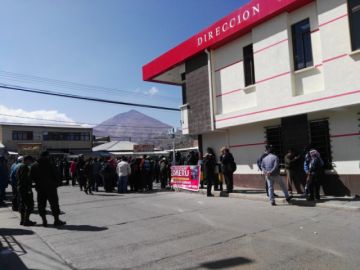 Así luce la Dirección Departamental de Educación la mañana de este miércoles.