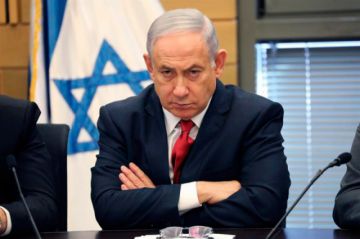 Fiscal acusa a Netanyahu por corrupción