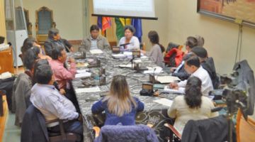 La Comisión Mixta de Constitución aprobó ayer los proyectos de reglamento y convocatoria